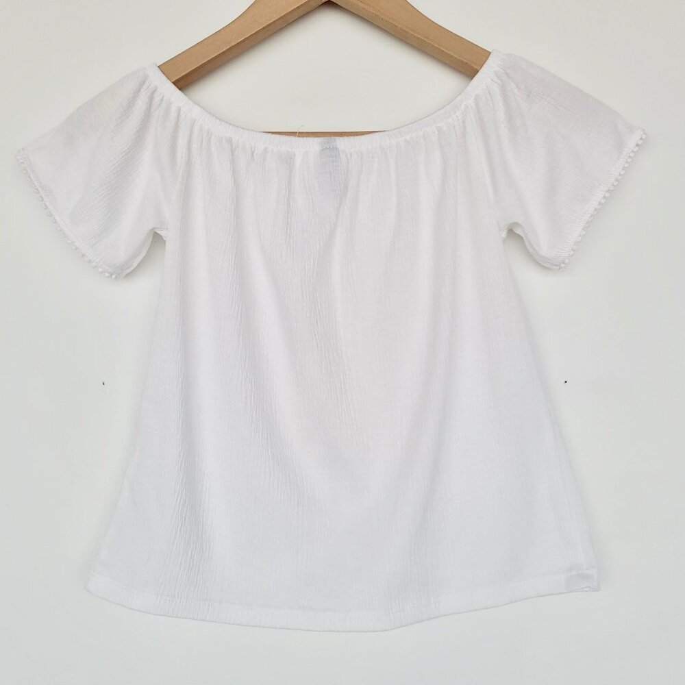 H&M Divided Off The Shoulder Crochet Detail Front Blouse in White Size XS - Picture 3 of 11